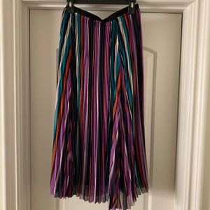 Halogen Pleated maxi skirt